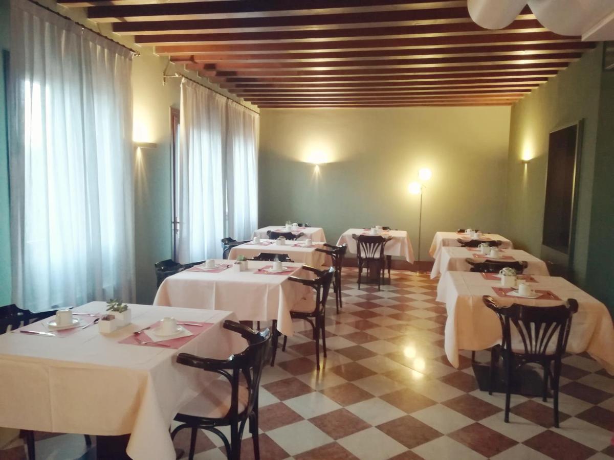 Hotel Scala Treviso Exterior foto